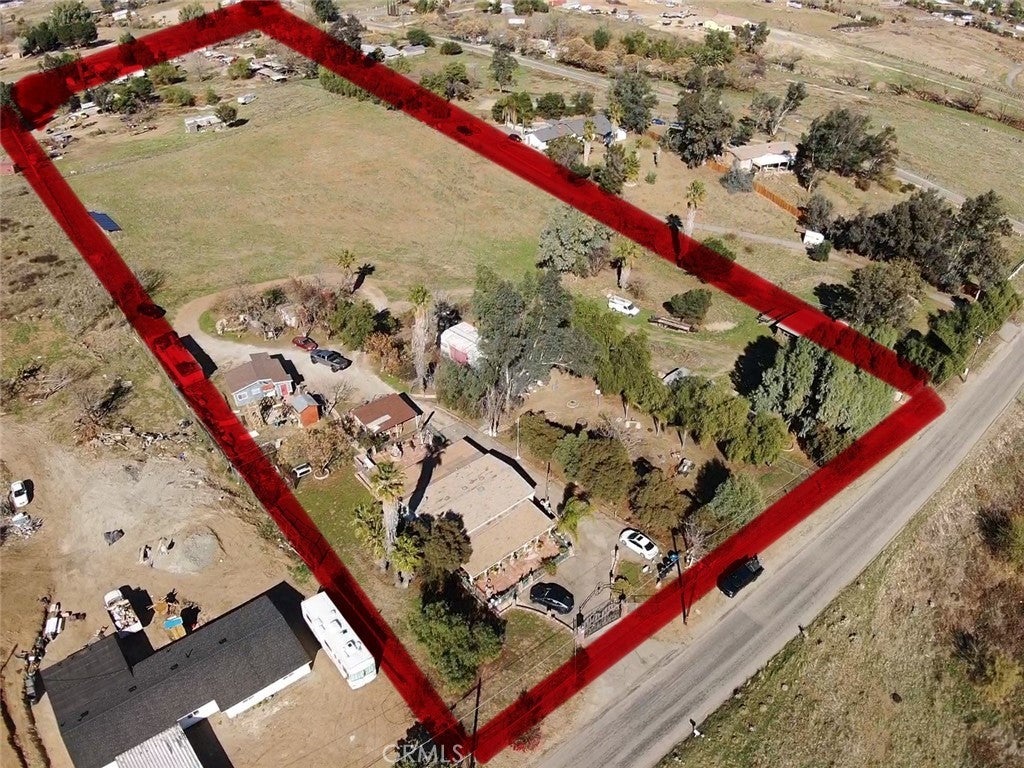 Photo of Listing #IV25041670