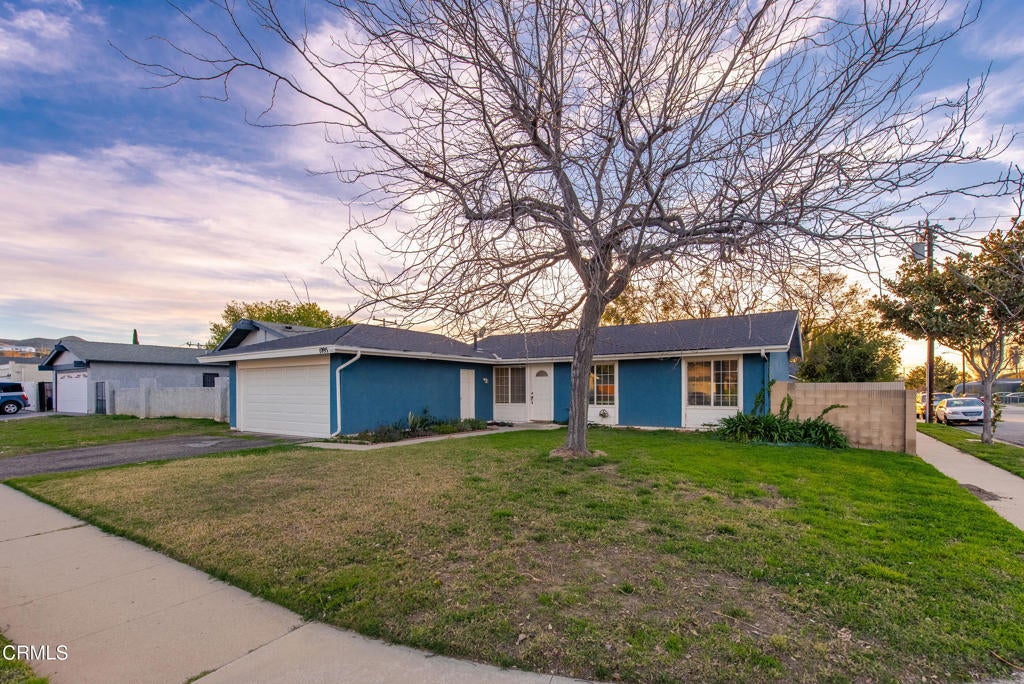 Photo of Listing #V1-28313