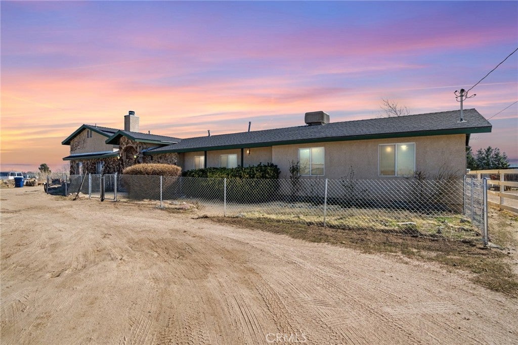 Photo of Listing #SR25041700