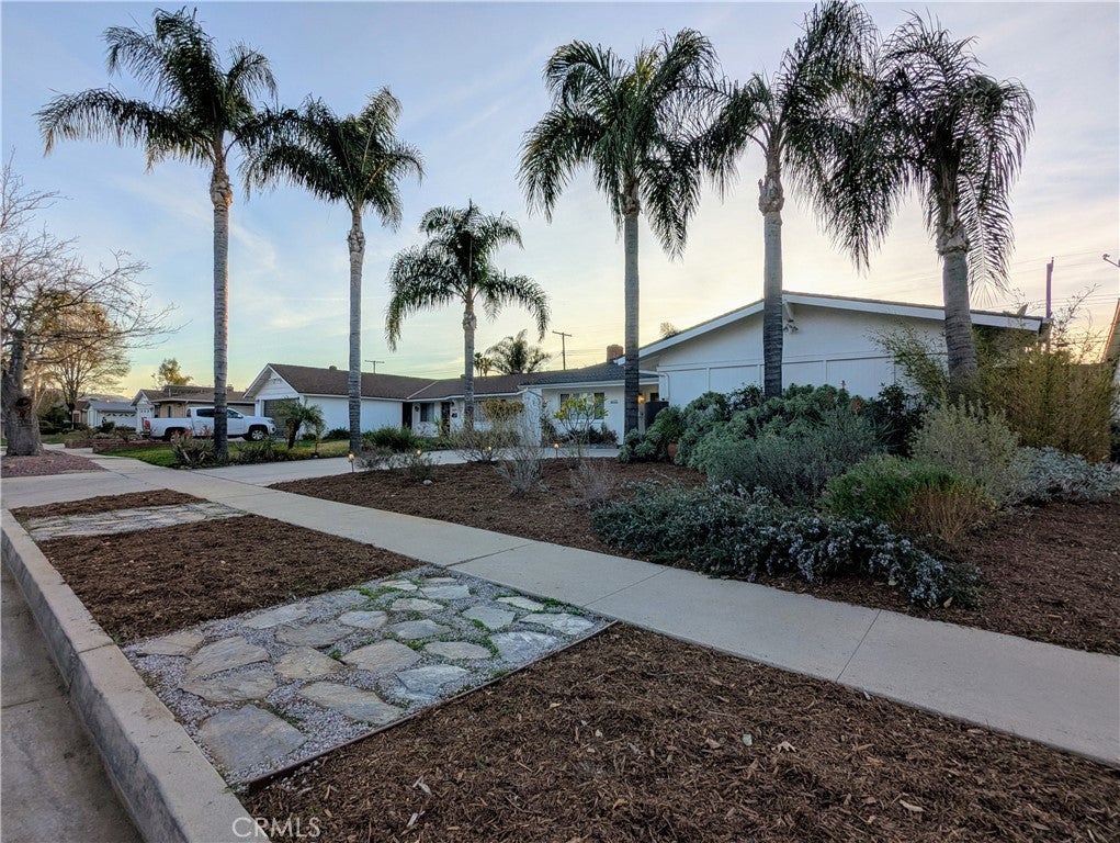 Photo of Listing #SR25041913