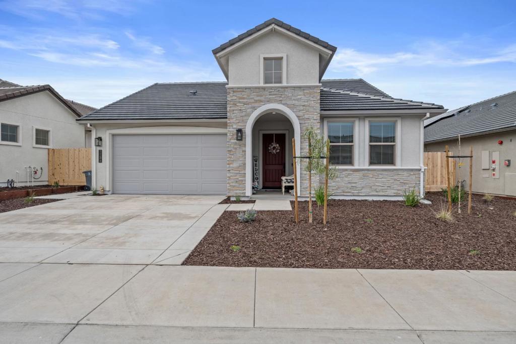 Photo of Listing #ML81995457