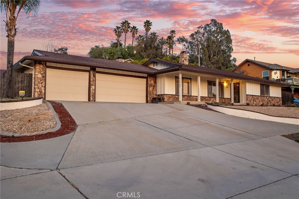 Photo of Listing #SW25042062