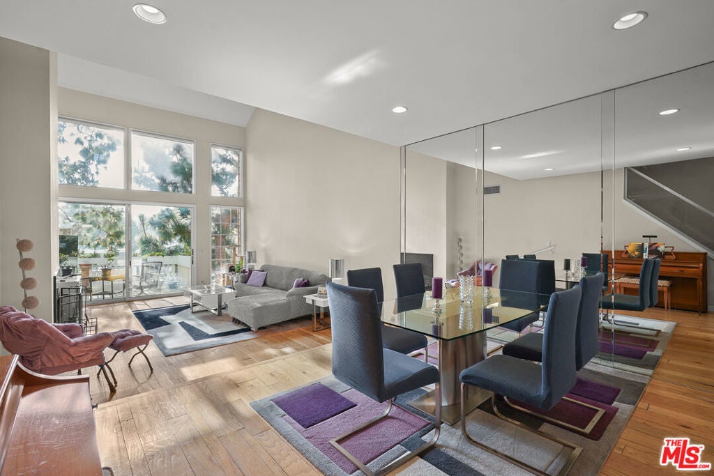 Photo of Listing #25503251