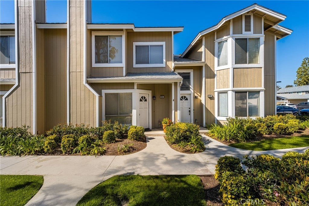 Photo of Listing #OC25040941