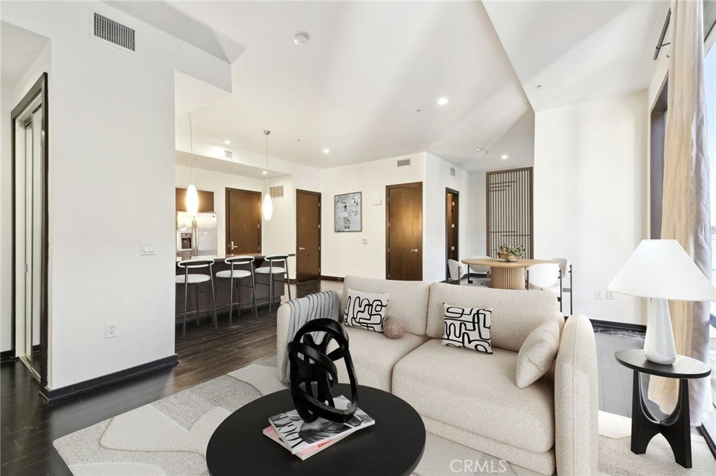 Photo of Listing #BB25037242