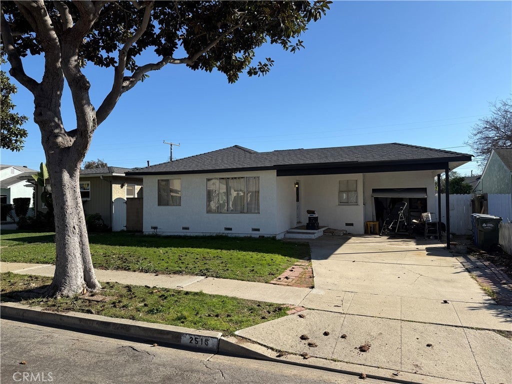 2516 Fisk Lane