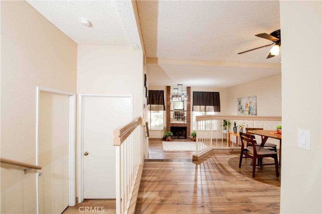 Photo of Listing #SR25042316