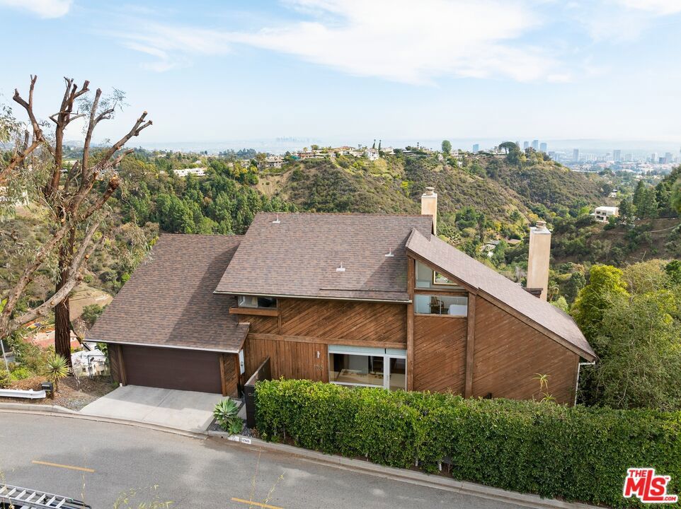 Photo of Listing #25502093