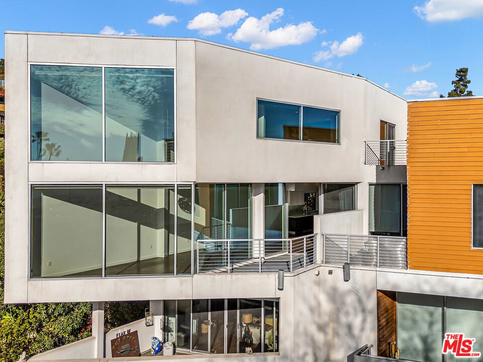 Photo of Listing #25503527