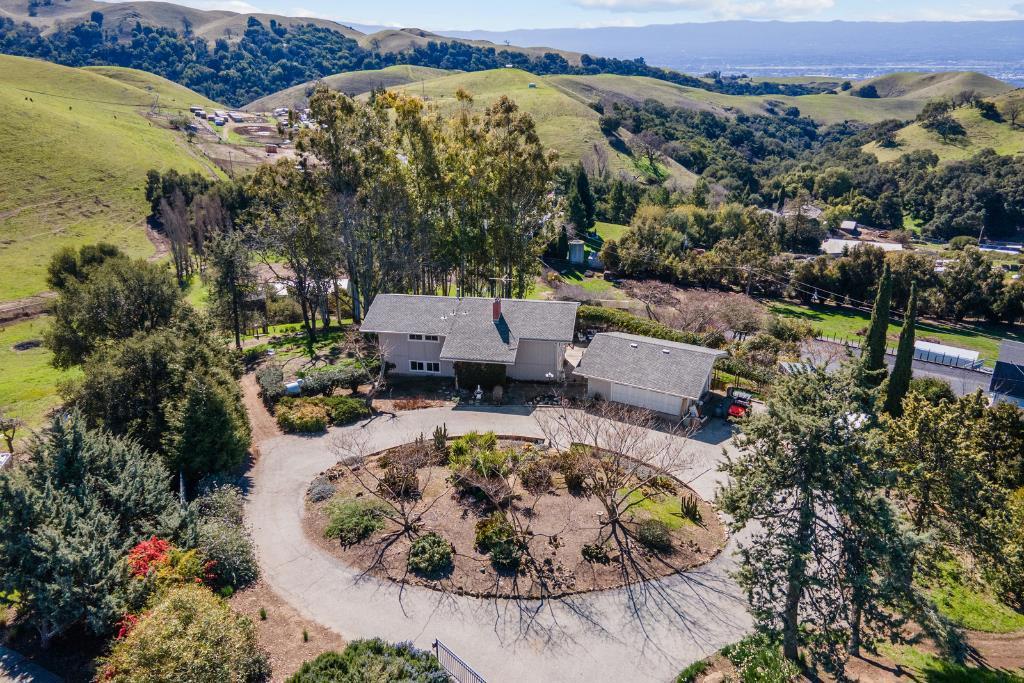 Photo of Listing #ML81995598