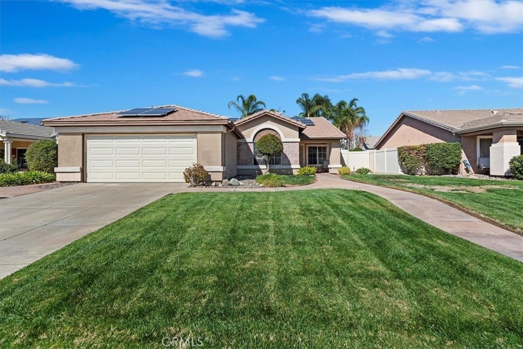 Photo of Listing #IV25042169