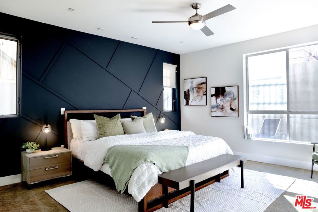 Photo of Listing #25503497