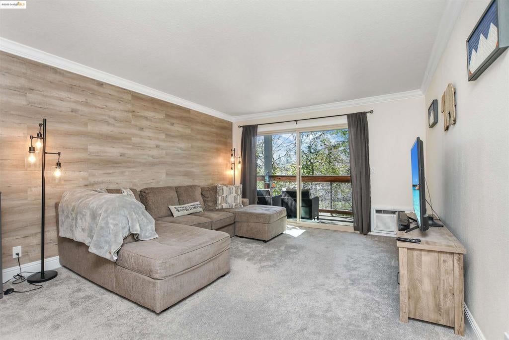 Photo of Listing #41087333