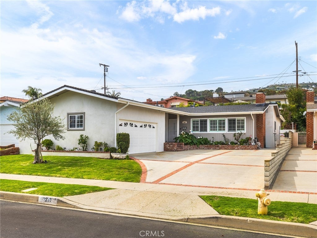 Photo of Listing #SB25043061