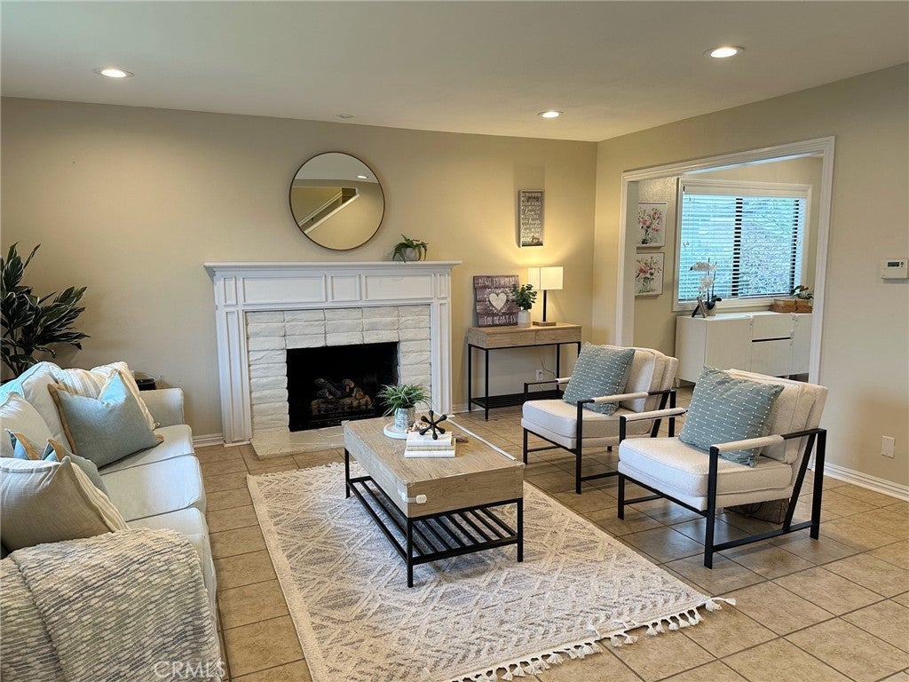 Photo of Listing #PV25042989