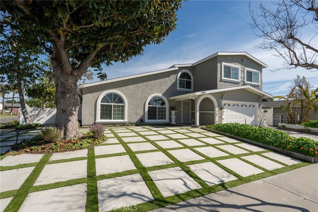 Photo of Listing #NP25043163