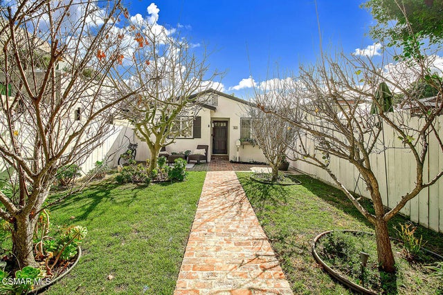 760 Rosecrans Avenue, Manhattan Beach.