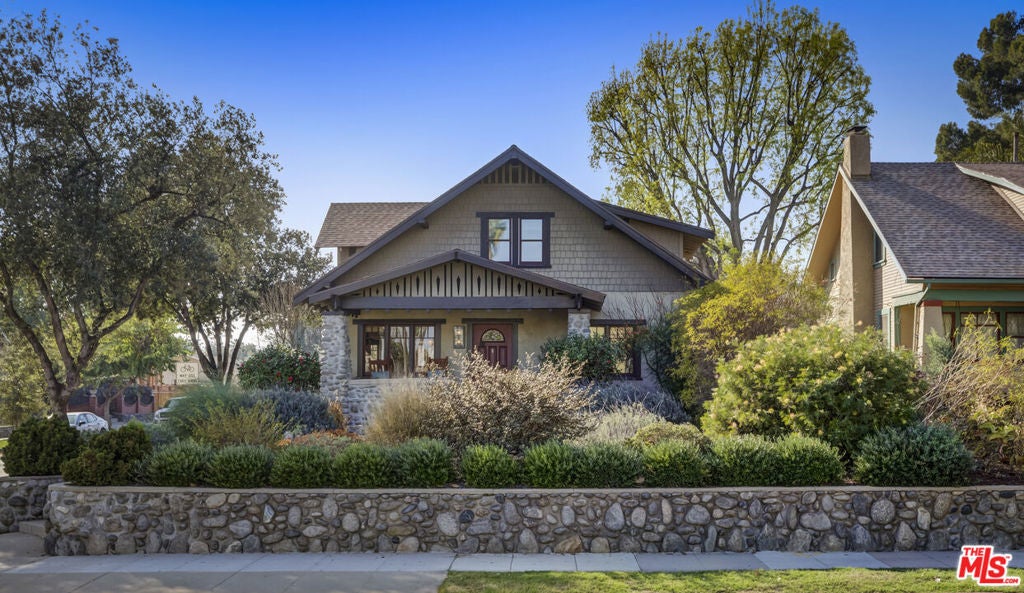 Photo of Listing #25502817