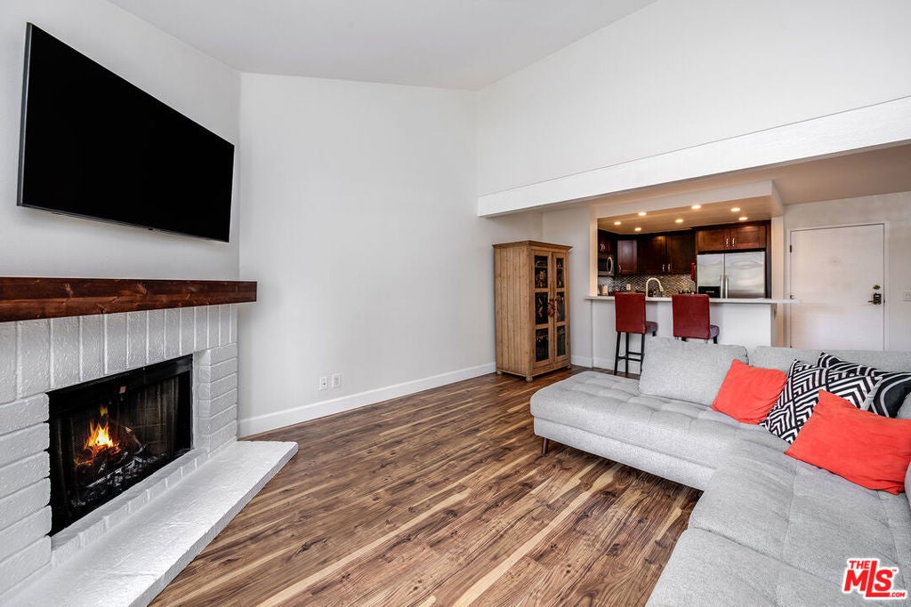 Photo of Listing #25502461