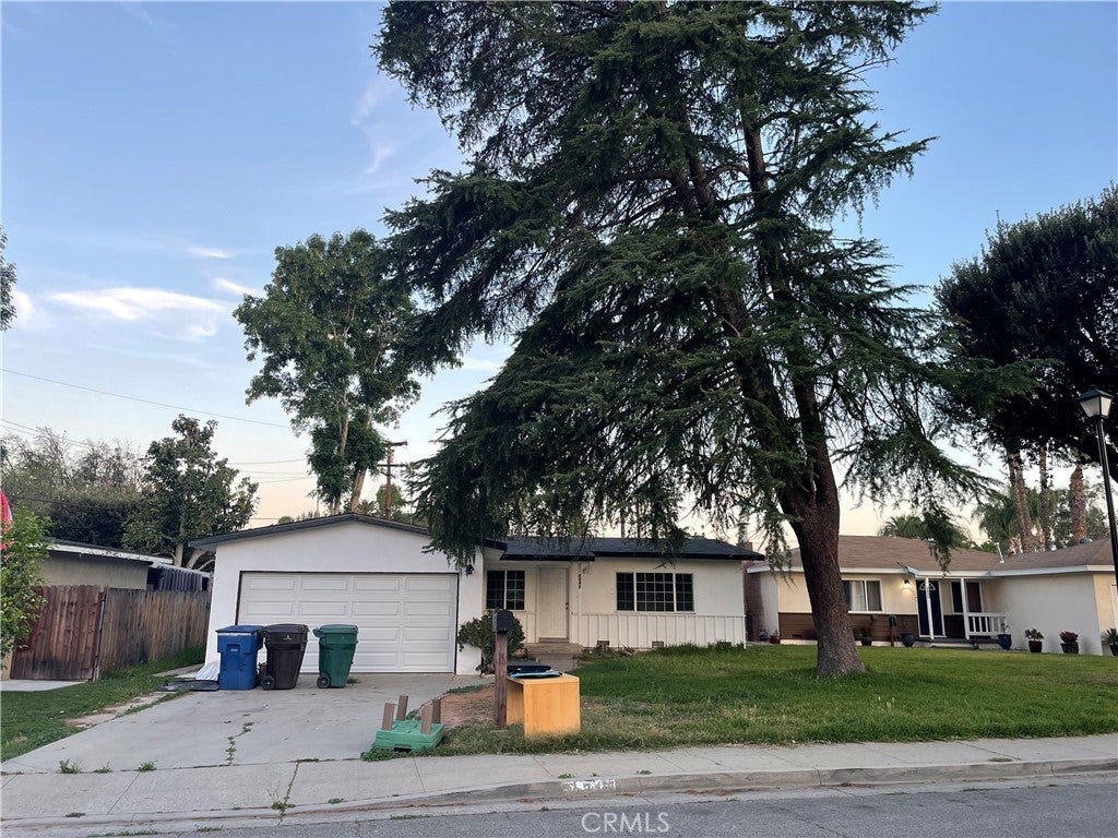 Photo of Listing #OC25042502