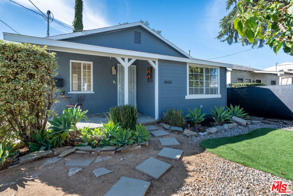 Photo of Listing #25502911