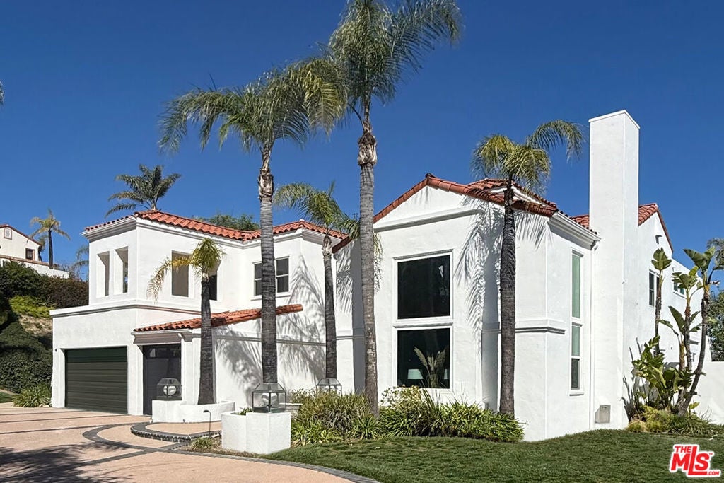 Photo of Listing #25503543