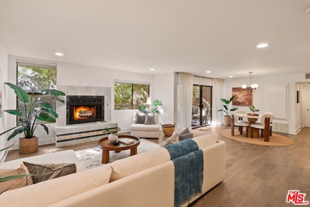 Photo of Listing #25504183