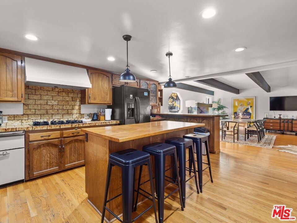 Photo of Listing #25501745