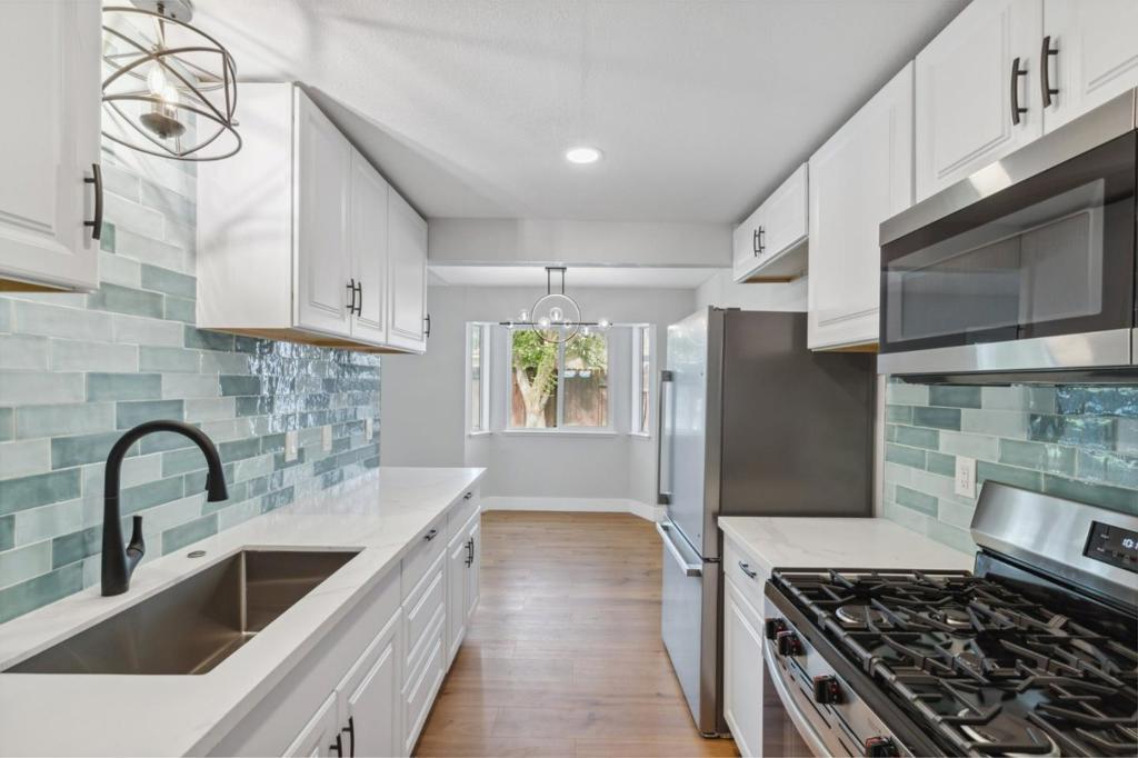 Photo of Listing #ML81995750