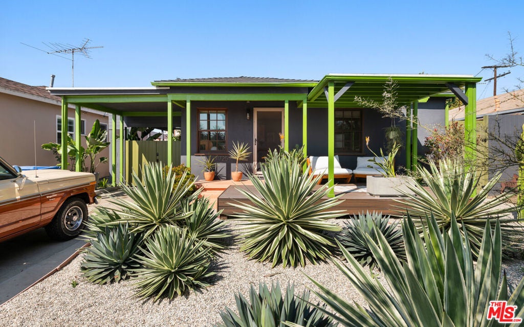 Photo of Listing #25504127