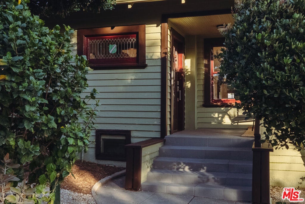 Photo of Listing #25504037