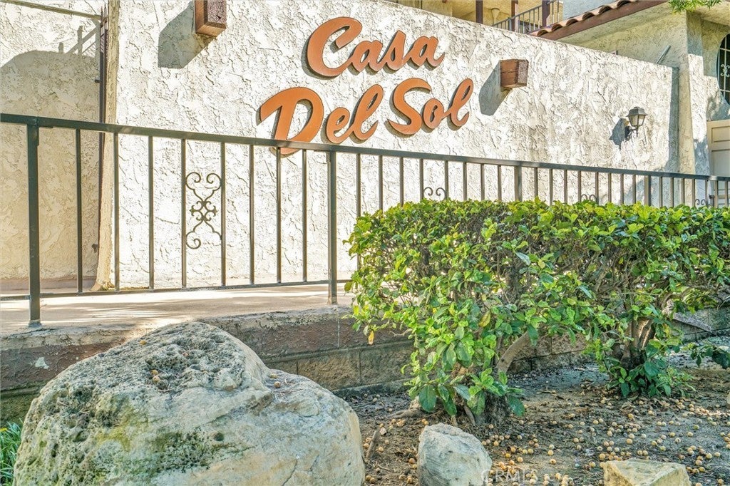 Photo of Listing #PW25042433