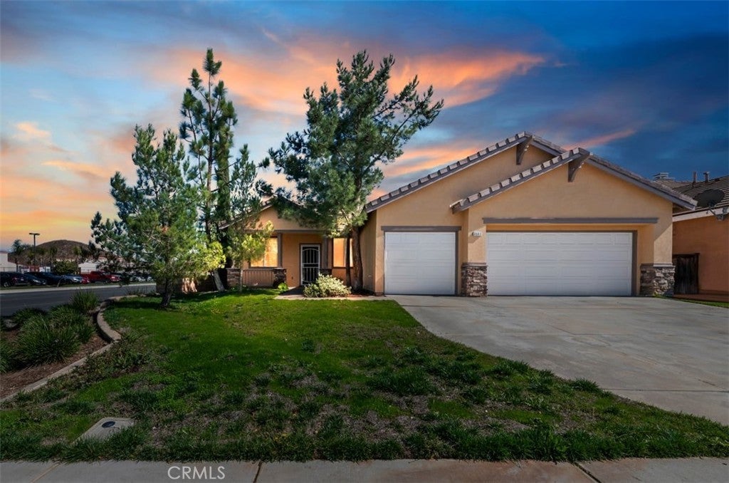 Photo of Listing #IV25043446