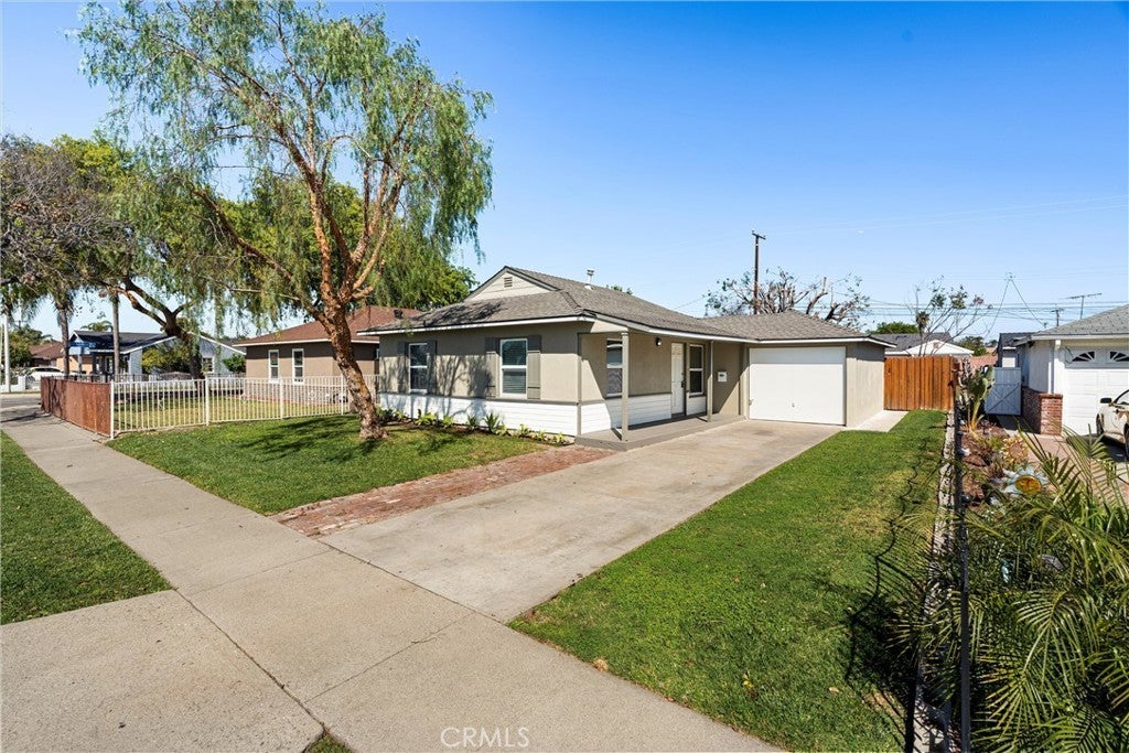 Photo of Listing #PW25042633