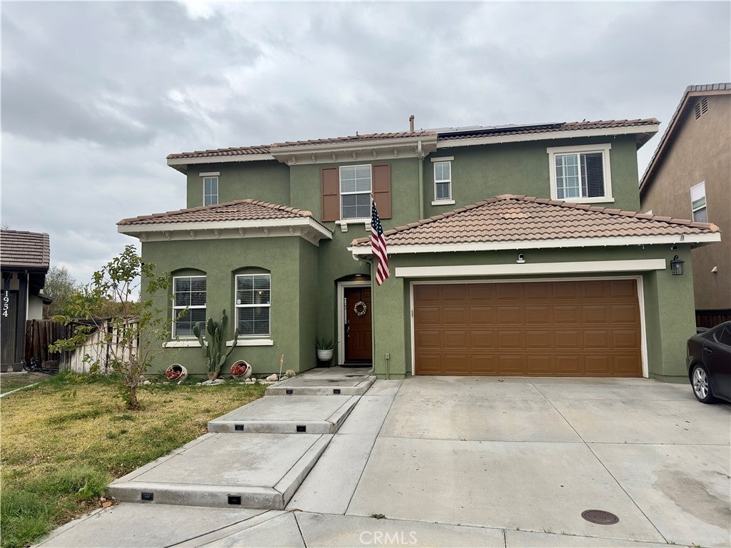 Photo of Listing #IV25043958