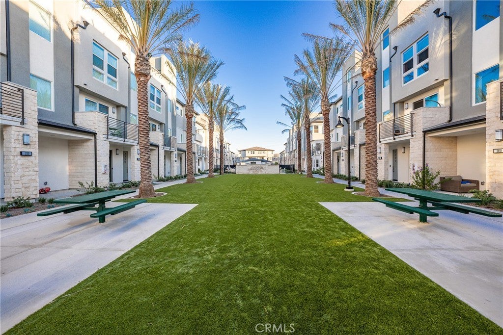 Photo of Listing #PW25041209