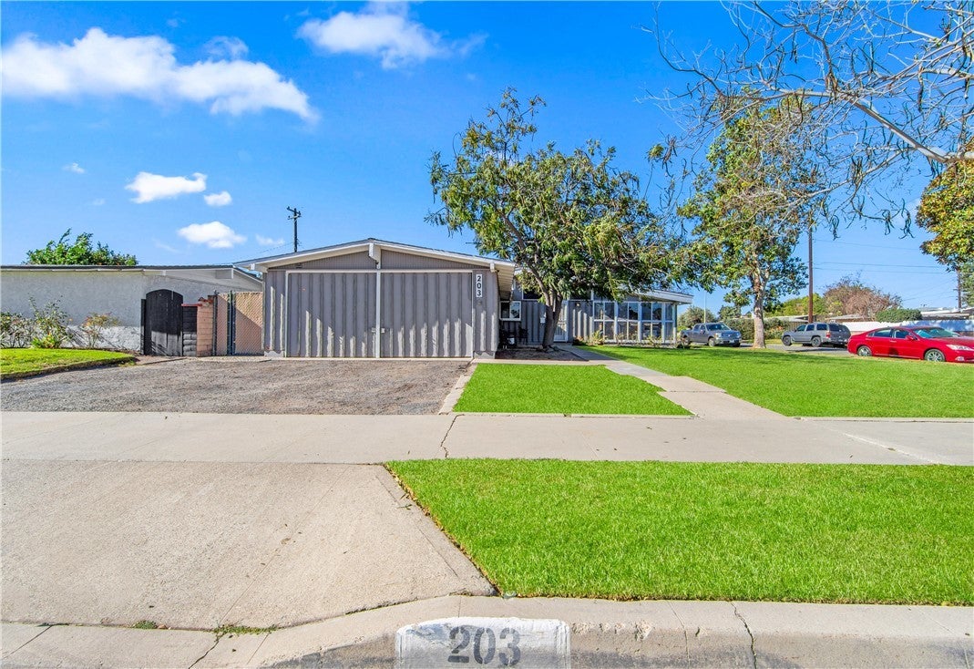 Photo of Listing #PW25044060