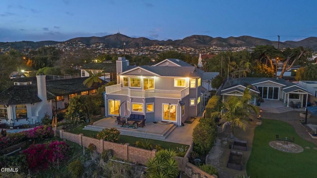 Photo of Listing #V1-28374