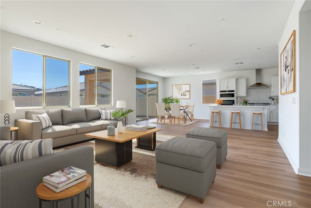 Photo of Listing #IG25044006