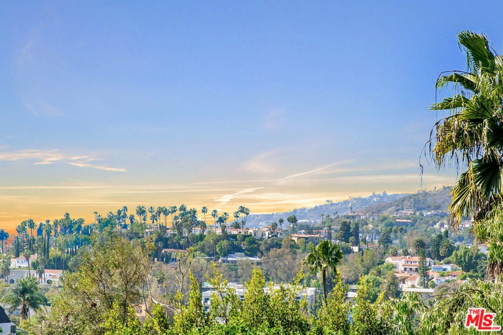 Photo of Listing #25502689