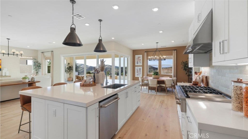 Photo of Listing #OC25044335