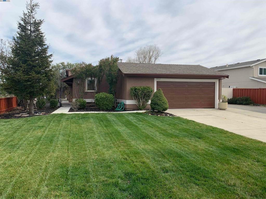 Photo of Listing #41087581