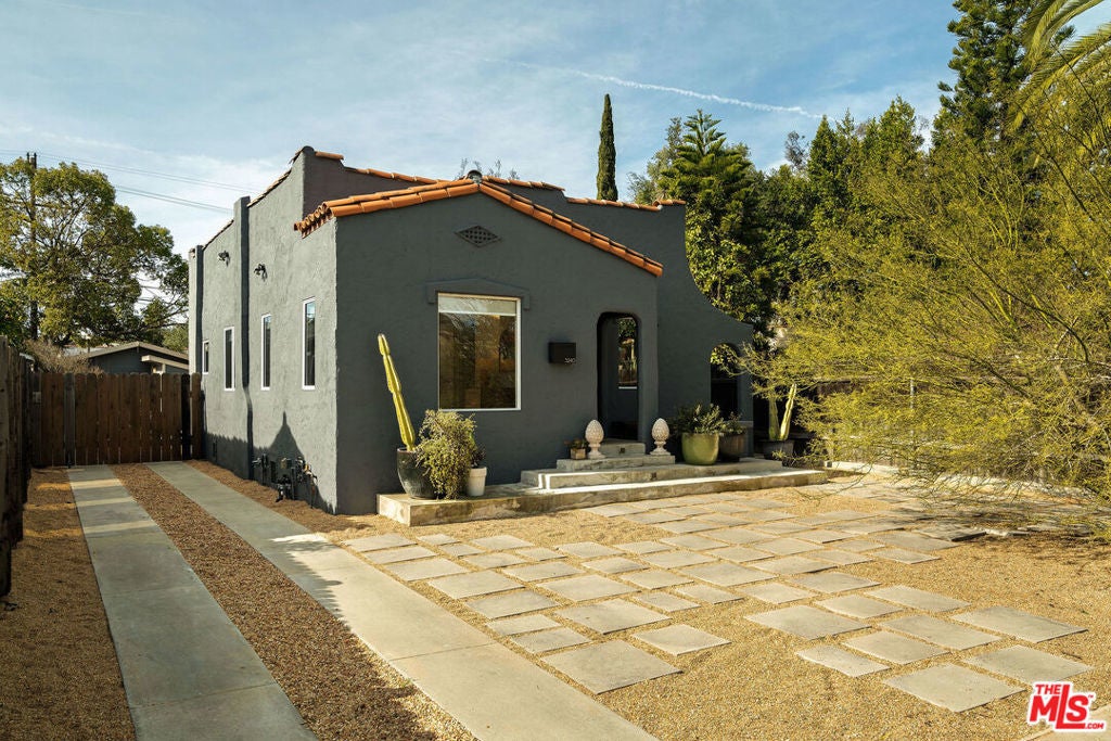 Photo of Listing #24473399