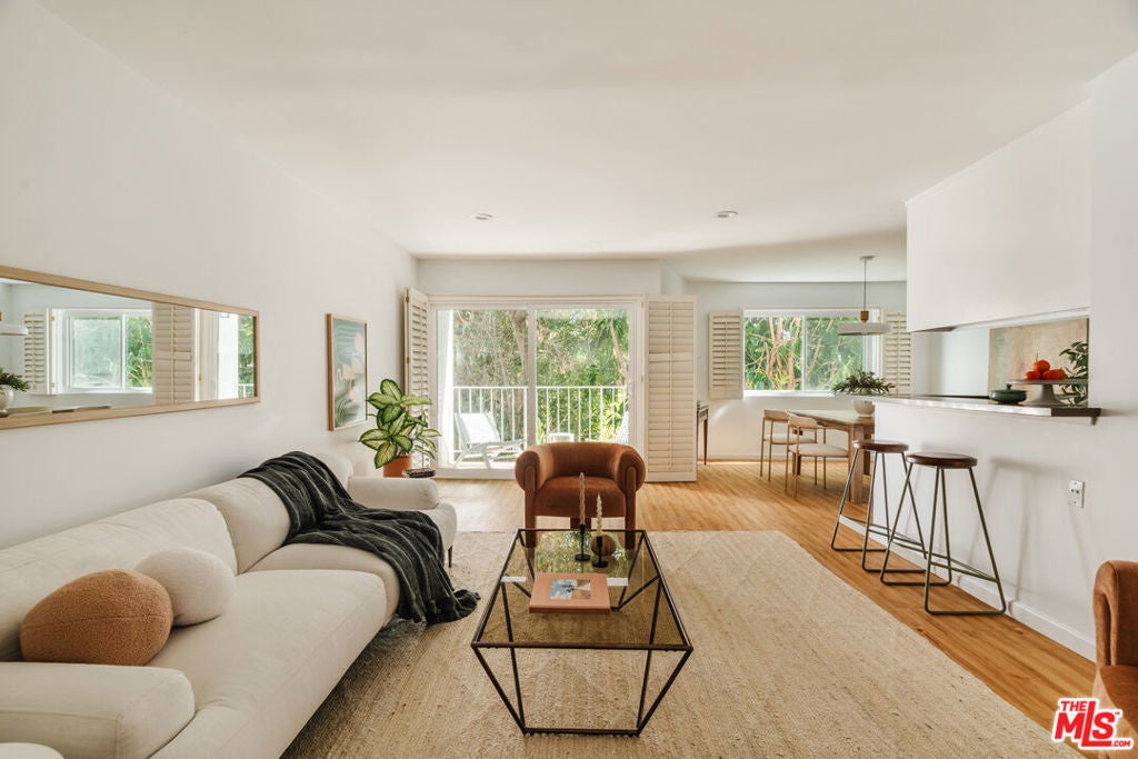 Photo of Listing #25504809