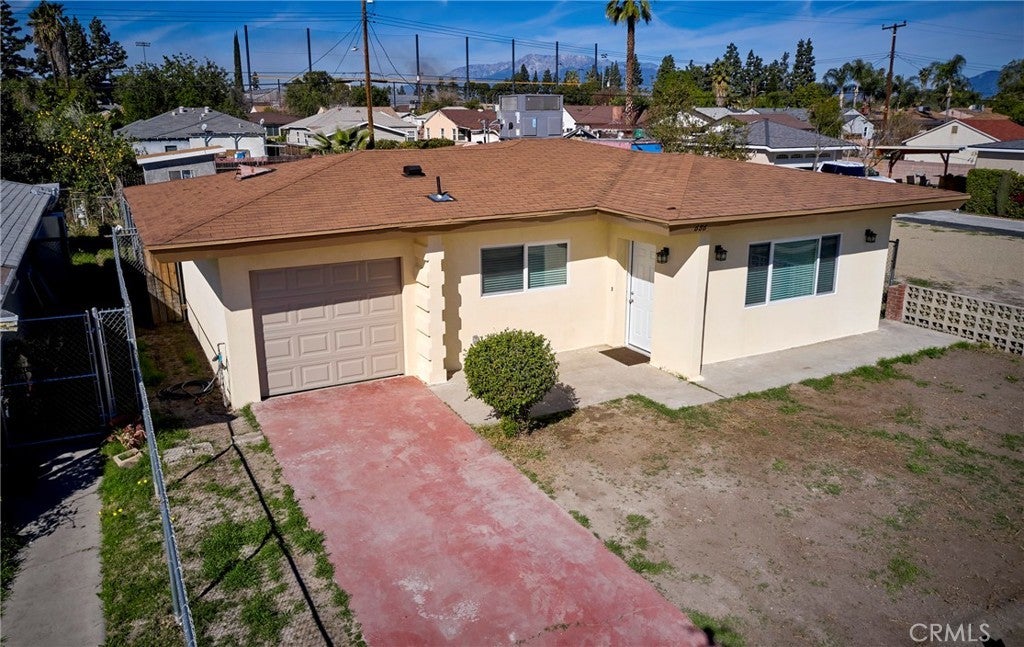 Photo of Listing #IV25042544