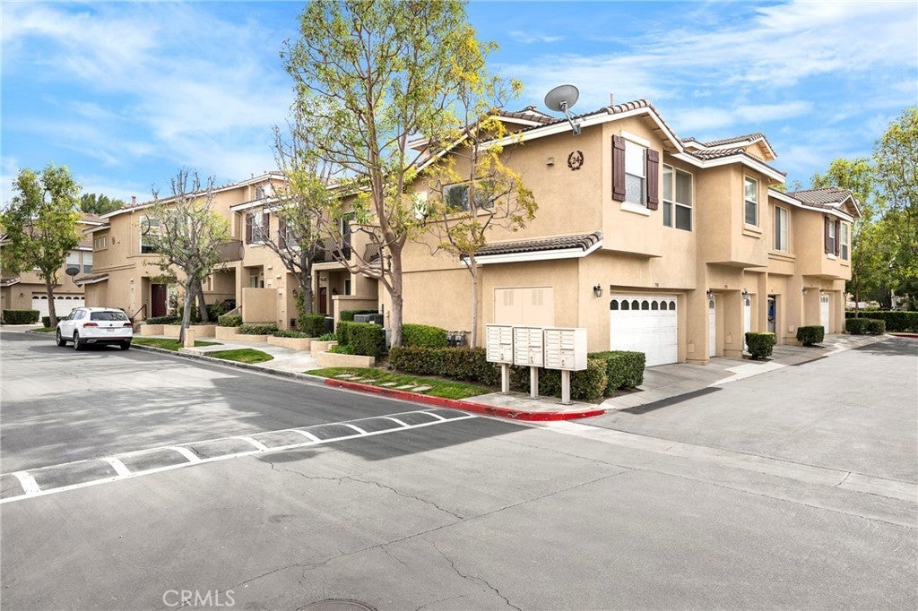 Photo of Listing #CV25044961