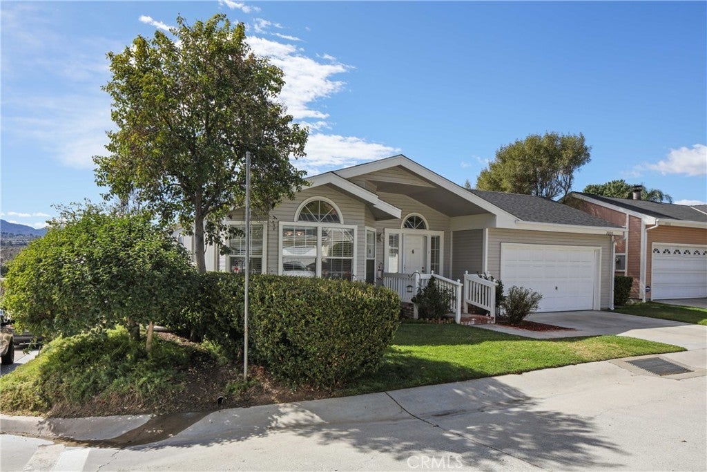 Photo of Listing #SR25045047