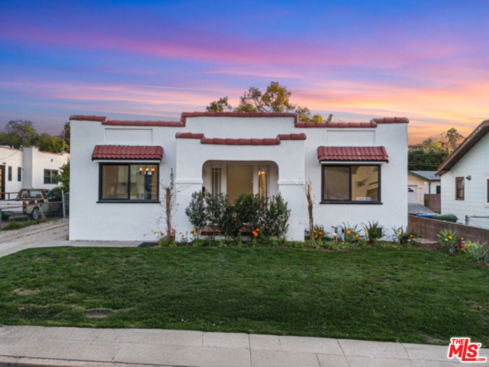 Photo of Listing #25503643