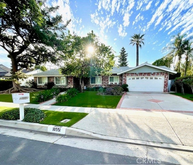 Photo of Listing #SR25044964