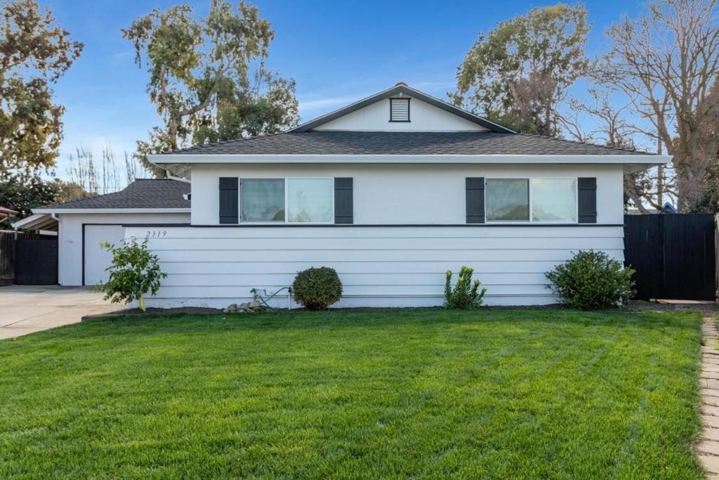 Photo of Listing #ML81996102